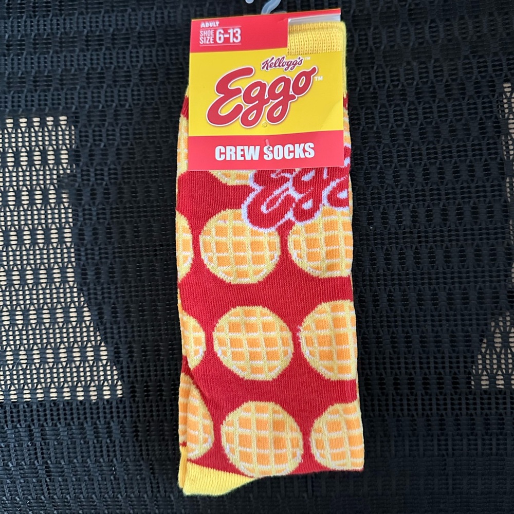 EGGO Waffles adult crew socks